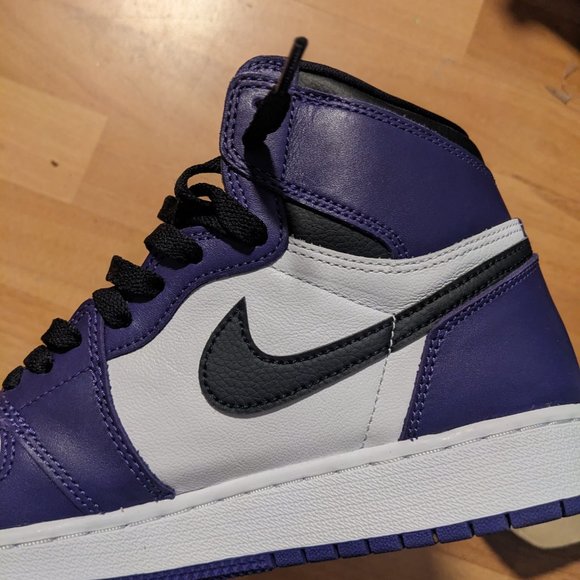NIKE Air Jordan 1 Retro High Court Purples-  Womens size 8 - Picture 11 of 12